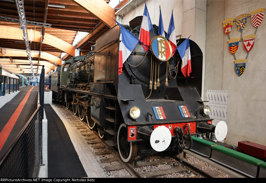 SNCF 231.H8 (PLM 6143)